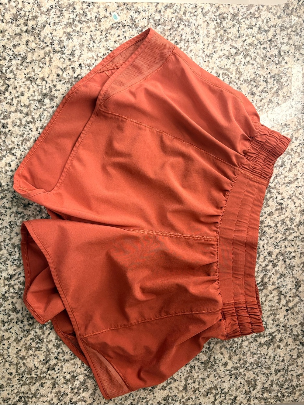 Lululemon 4in hotty hots